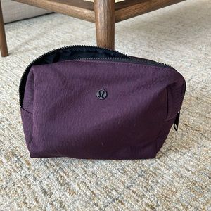 Lululemon cosmetic bag